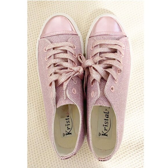 Shoes - Sparkly converse style sneakers